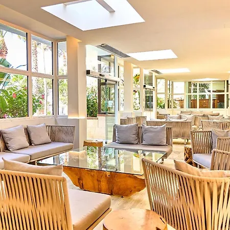 Hotel Leonardo Royal Ibiza Santa Eulalia 4*