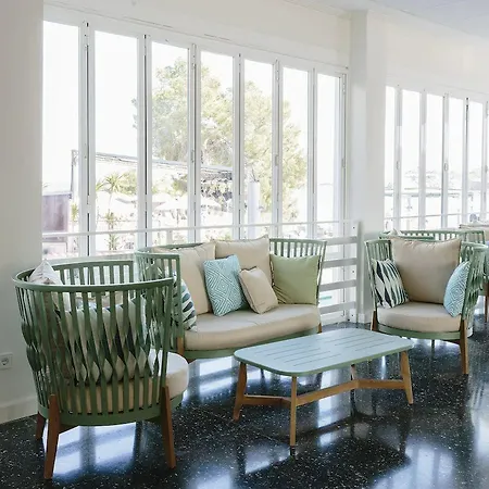 Leonardo Royal Ibiza Santa Eulalia מלון