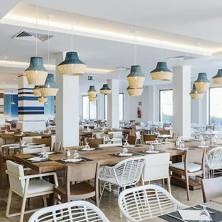 Leonardo Royal Ibiza Santa Eulalia 4* Es Cana